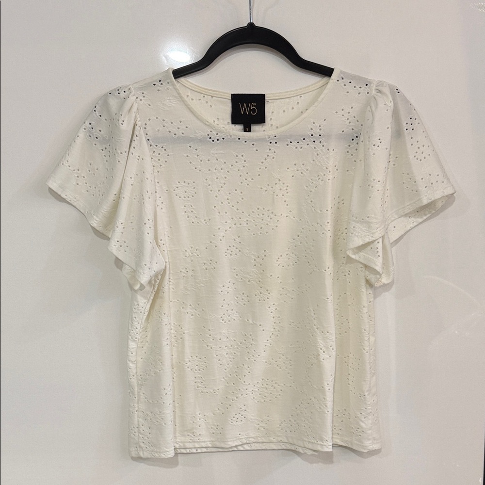 W5 Women's Cream Eyelet Blouse